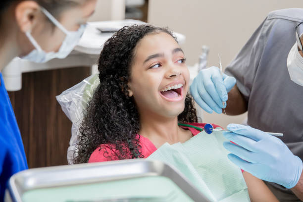 Best Dentist for Tooth Abscess  in Maysville, OK